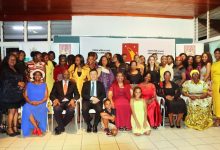 周鼎大使出席津巴布韦职业女性、女性高管和女企业家论坛成立20周年纪念活动-中非友好经贸发展工作委员会