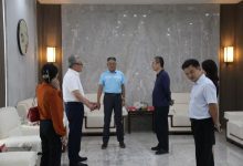 黄兆锦主任受邀陪同外交部原副部长乐玉成考察厦门万里石集团-中非友好经贸发展工作委员会