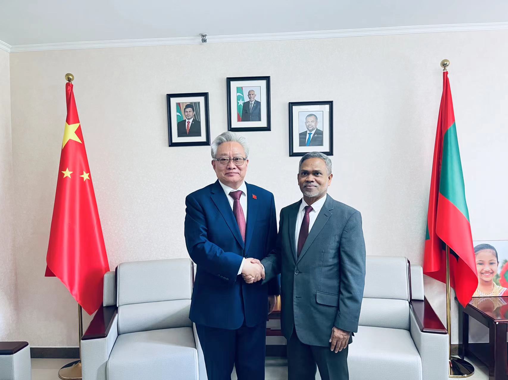 黄兆锦主任拜会马尔代夫驻华大使馆-中非友好经贸发展工作委员会