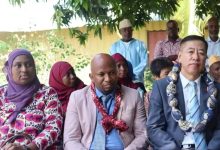 郭志军大使出席海南省捐赠科摩罗拖拉机交接仪式-中非友好经贸发展工作委员会