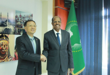 胡斌大使会见非盟委员会当选主席优素福-中非友好经贸发展工作委员会