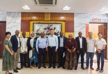 驻科摩罗大使会见科代外长、电信部长乌姆里-中非友好经贸发展工作委员会