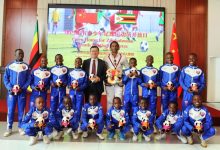 驻津巴布韦大使出席使馆开放日活动-中非友好经贸发展工作委员会