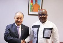 驻布基纳法索大使拜会布基纳法索卫生部长卡尔古古-中非友好经贸发展工作委员会